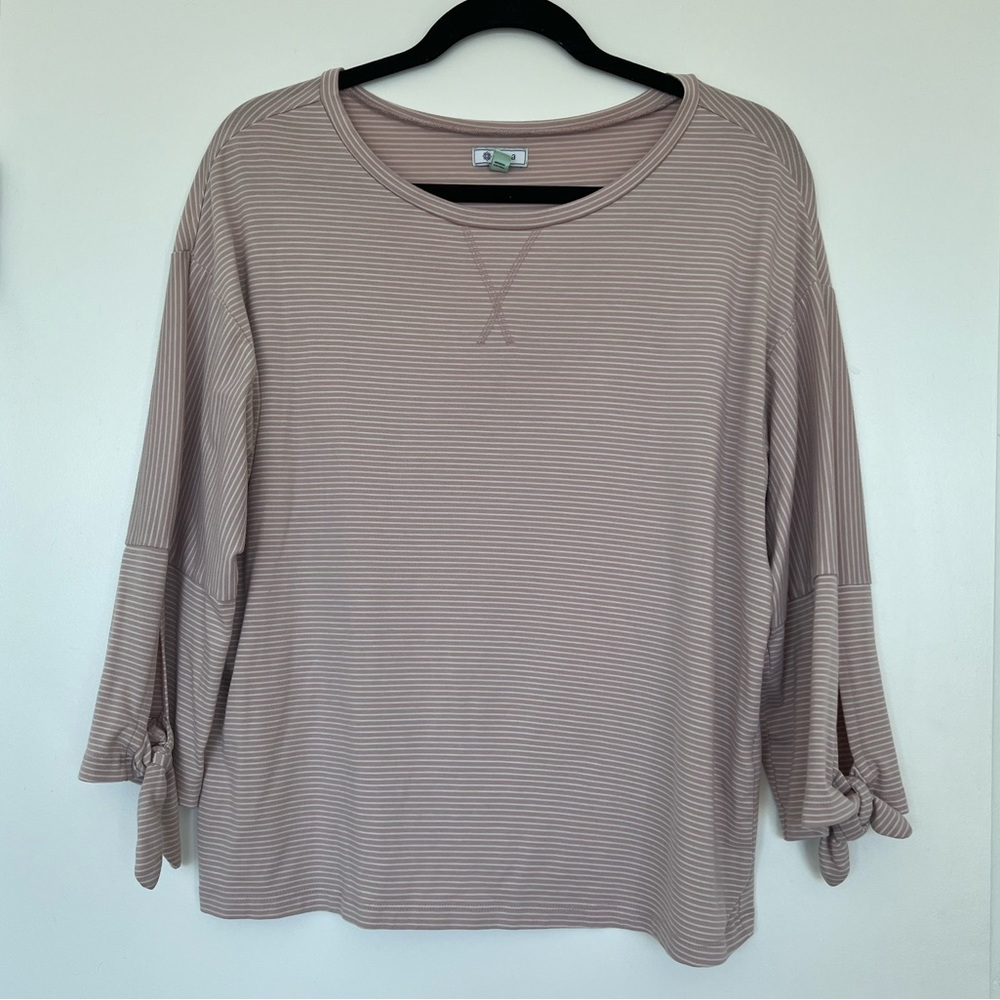 Susina Women’s Pink & White 3/4 Tie Sleeve Top M